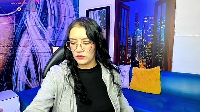 Violetaa diazz online show from March 12, 2025, 8:20 pm