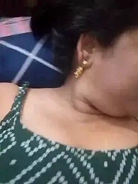 Snapshot of Cute-Pammi1 chatting on December 6, 2024, 9:26 am Cute-Pammi1 online show from December 6, 2024, 9:26 am