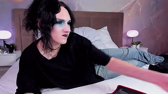 FillDammon online show from March 20, 2025, 4:42 pm