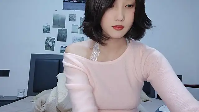 Arrebo1 online show from January 3, 2025, 1:24 pm