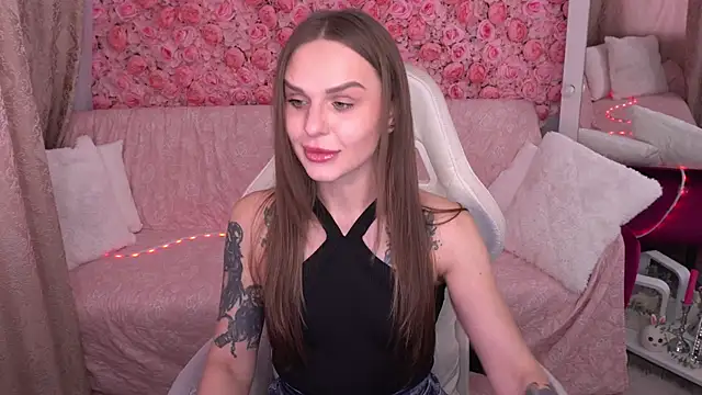 KiraGrayy online show from February 28, 2026, 1:44 pm