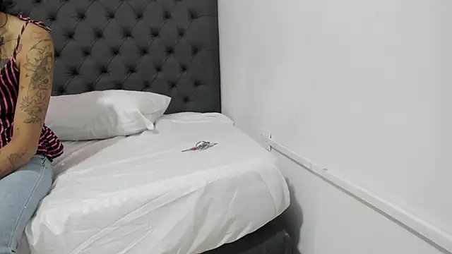 Snapshot of _candy_jade_ chatting on February 25, 2026, 10:37 am candy jade online show from February 25, 2026, 10:37 am