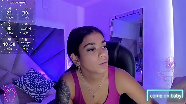 GiaFu online show from November 17, 2025, 5:50 pm