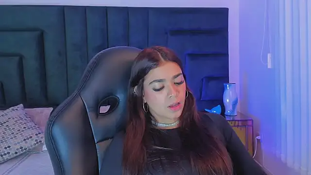 GiaFu online show from November 20, 2025, 5:46 pm