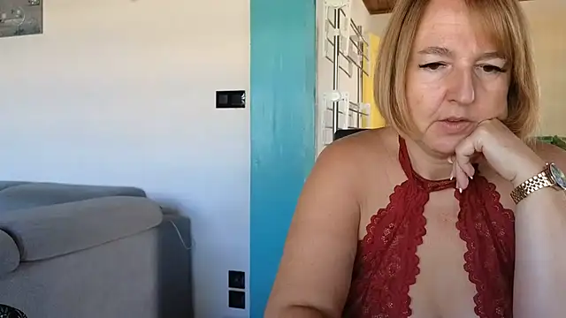 Sandcoq online show from July 21, 2026, 8:15 am