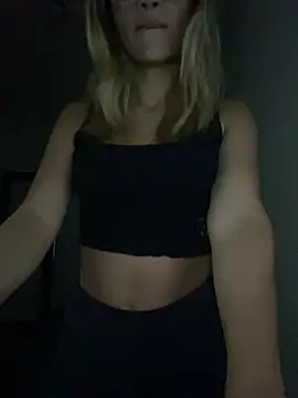 Carolinen online show from February 26, 2025, 9:09 pm