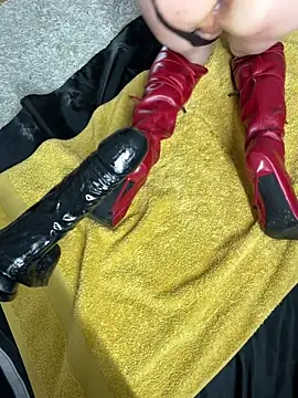 carlianal online show from September 20, 2025, 5:07 pm