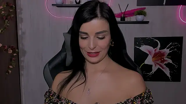 KayWuds online show from January 28, 2025, 6:17 pm