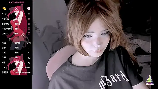 madokapruriens online show from December 15, 2025, 1:55 am