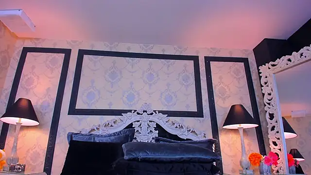 Snapshot of ImSophiie chatting on February 20, 2025, 12:08 am ImSophiie online show from February 20, 2025, 12:08 am