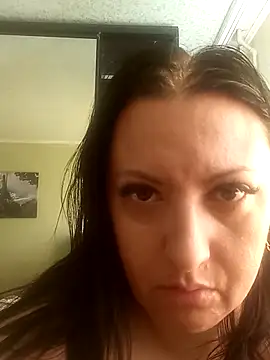 Veronica-Celie online show from November 25, 2025, 7:19 am