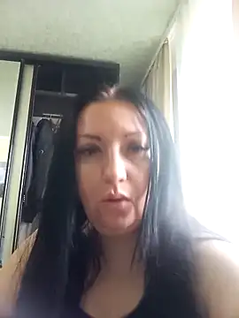 Veronica-Celie online show from April 14, 2026, 5:23 am