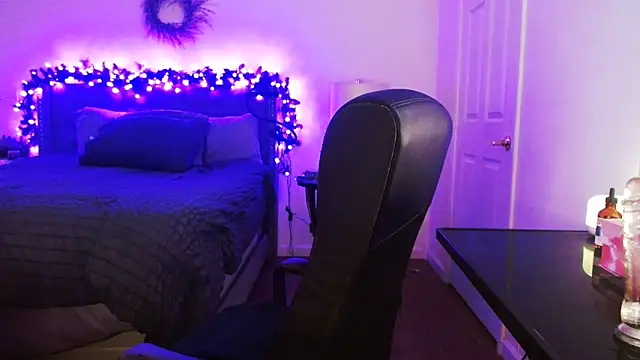 AlyssiaAmoreXO online show from March 10, 2026, 3:38 pm