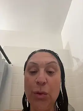 Snapshot of AlyssiaAmoreXO chatting on October 9, 2025, 8:09 pm AlyssiaAmoreXO online show from October 9, 2025, 8:09 pm