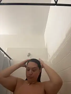 Snapshot of AlyssiaAmoreXO chatting on November 1, 2025, 10:47 pm AlyssiaAmoreXO online show from November 1, 2025, 10:47 pm