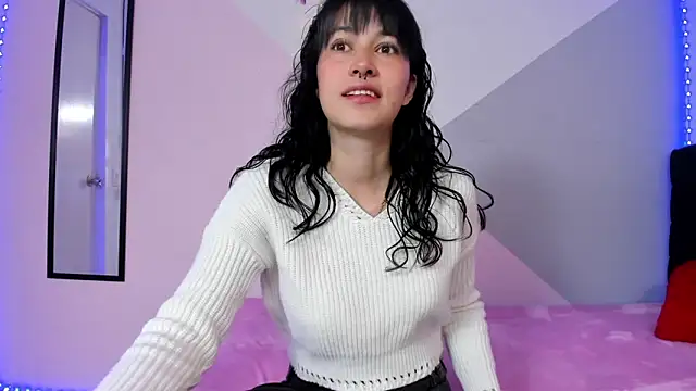 Snapshot of Camcrush__ chatting on September 16, 2025, 2:29 pm Camcrush online show from September 16, 2025, 2:29 pm