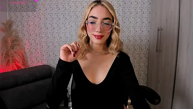 Sarajonnes online show from March 27, 2026, 10:49 am