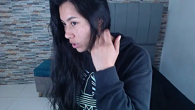  joy yva online show from October 10, 2025, 9:04 pm