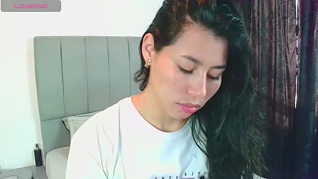  joy yva online show from December 14, 2024, 2:42 pm