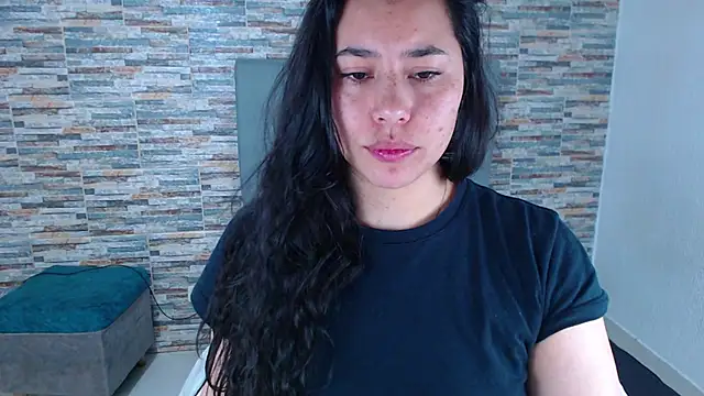  joy yva online show from November 5, 2025, 2:42 pm