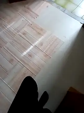 VeneRed online show from November 20, 2025, 9:32 am