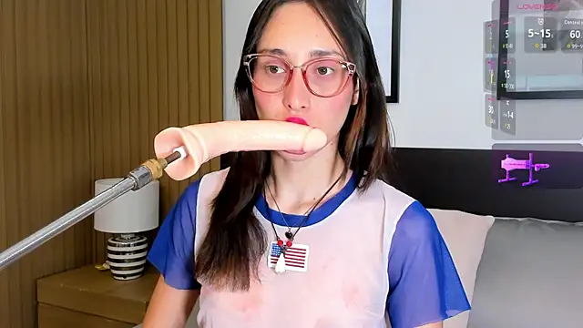 doll bella  online show from January 15, 2026, 7:50 pm