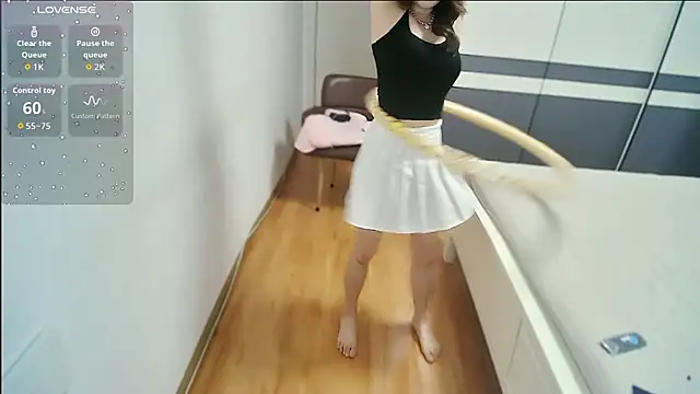 CN-Shanshan online show from April 14, 2026, 1:16 pm