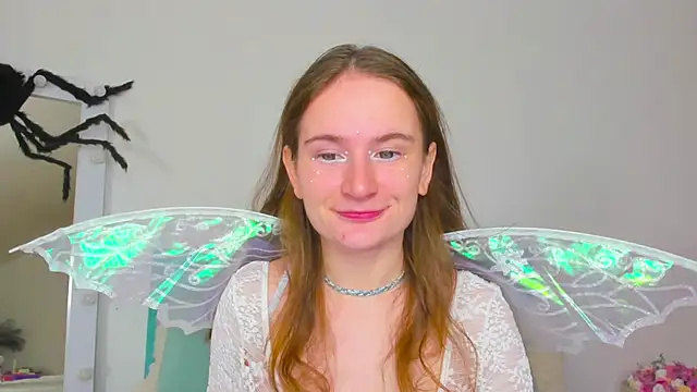 L1ittle kitty  online show from November 9, 2025, 6:28 am