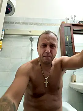 Lecatore80 online show from November 30, 2025, 7:09 am