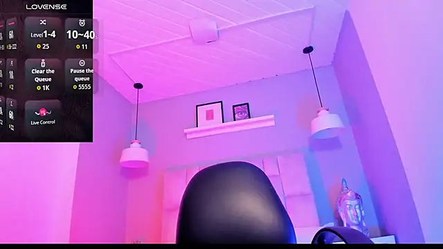 Lucy Williiams online show from January 8, 2026, 7:09 pm