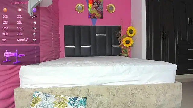 valeria hurtado online show from March 15, 2025, 3:07 am