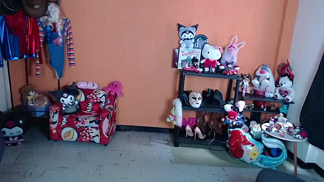 Snapshot of MissMiia2 chatting on February 17, 2026, 3:09 pm MissMiia2 online show from February 17, 2026, 3:09 pm