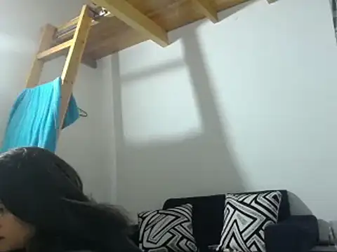 Snapshot of khleo_lionss chatting on March 5, 2025, 1:42 am khleo lionss online show from March 5, 2025, 1:42 am