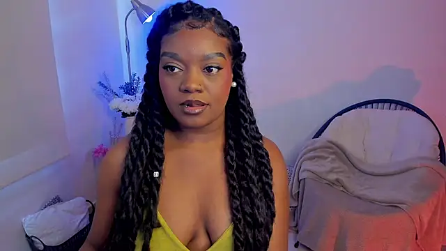 Im Maria online show from October 14, 2025, 1:56 pm