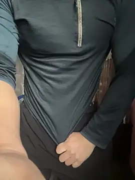 Snapshot of alburt_1996 chatting on March 15, 2025, 4:13 am alburt 1996 online show from March 15, 2025, 4:13 am