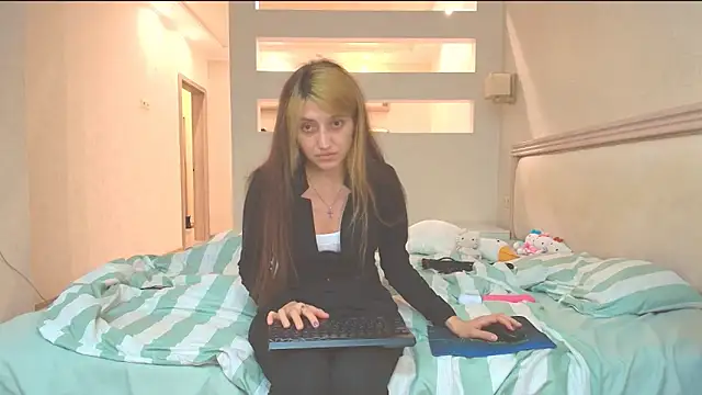 Iren online show from October 18, 2025, 11:51 pm