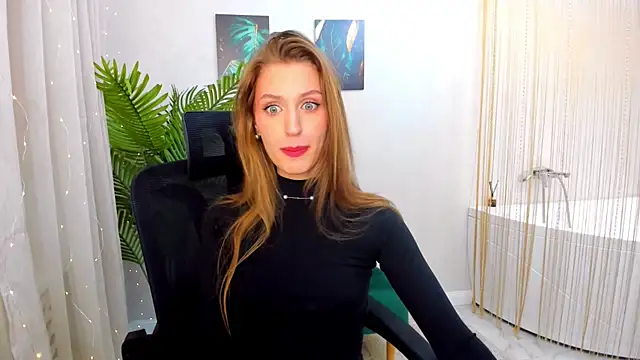 Snapshot of NaturalBeaty chatting on March 3, 2025, 12:06 pm NaturalBeaty online show from March 3, 2025, 12:06 pm