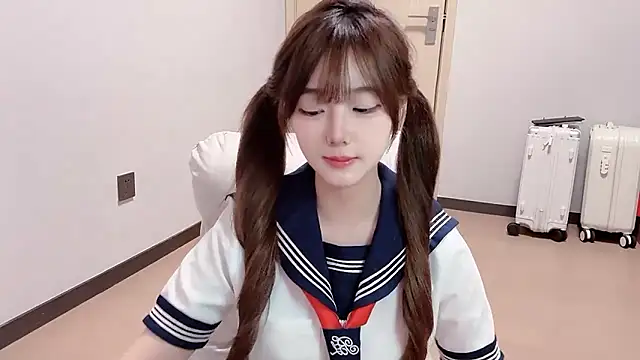 Fairy-06 online show from October 21, 2025, 1:43 pm