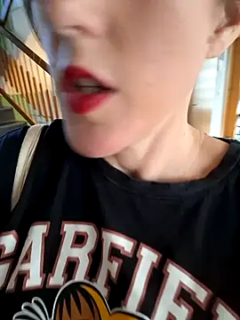 Snapshot of Hexe12346 chatting on March 12, 2025, 7:46 am Hexe12346 online show from March 12, 2025, 7:46 am