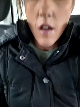 Snapshot of Hexe12346 chatting on March 14, 2025, 7:26 am Hexe12346 online show from March 14, 2025, 7:26 am