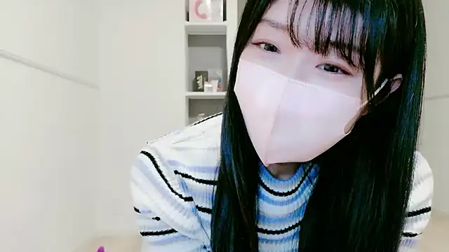 IORio2 online show from November 2, 2025, 6:13 pm