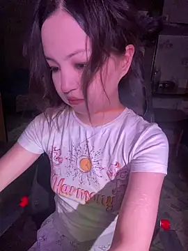 lalallalalaa- online show from February 5, 2026, 1:18 pm