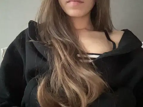 Lovewithyoud online show from December 3, 2024, 11:40 am