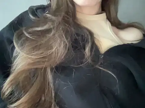 Lovewithyoud online show from December 17, 2024, 12:54 pm