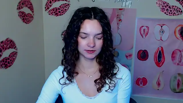  SusieSu  online show from February 11, 2026, 1:22 pm