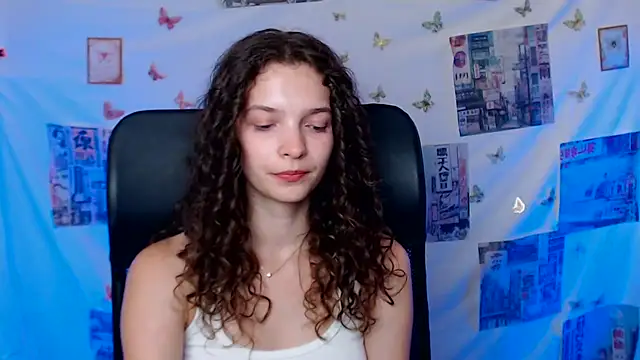  SusieSu  online show from July 16, 2026, 12:24 pm