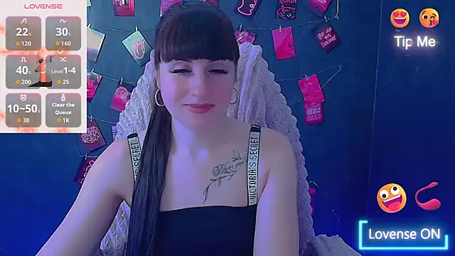 Snapshot of Violla_My chatting on April 26, 2026, 12:13 pm Violla My online show from April 26, 2026, 12:13 pm