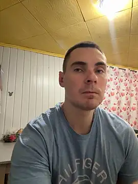 Rowing199456 online show from October 19, 2025, 6:32 pm