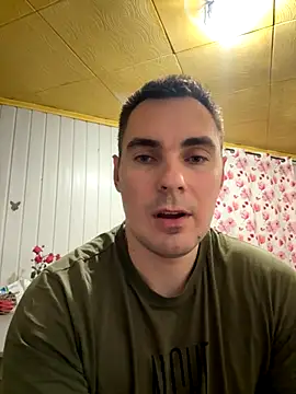 Rowing199456 online show from October 12, 2025, 9:38 pm