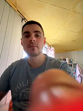 Rowing199456 online show from December 2, 2025, 10:39 am